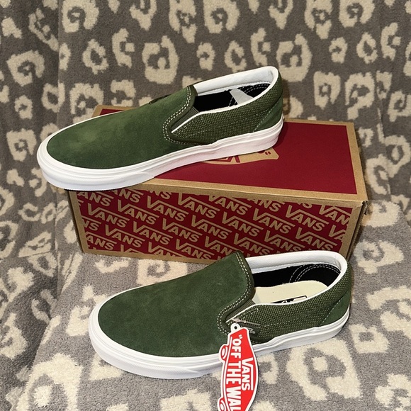 Vans Classic Slip-On Sneakers in Textured Chive 😍New 🆕 & Never Worn 😍 - Picture 16 of 17